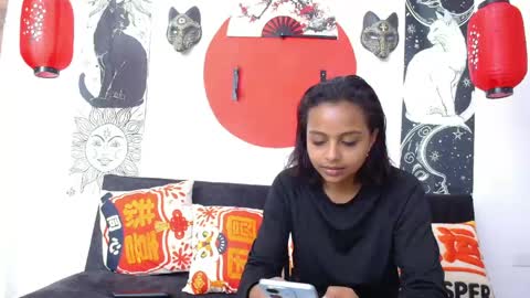 Tiny  online show from April 16, 12:22 am