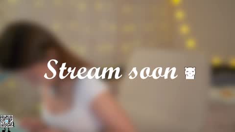 Snapshot of tiny_miracle chatting on January 24, 9:06 am Lyssa online show from January 24, 9:06 am