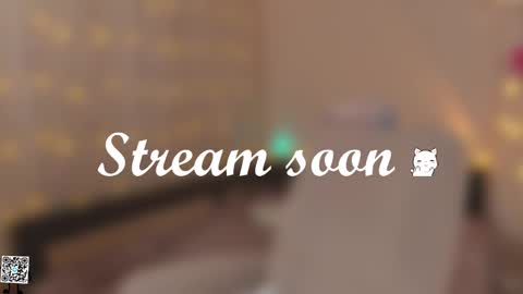 Snapshot of tiny_miracle chatting on March 2, 4:10 pm Lyssa online show from March 2, 4:10 pm