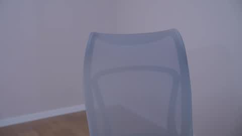 Snapshot of tiny_miracle chatting on April 14, 3:40 pm Lyssa online show from April 14, 3:40 pm