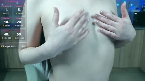 Kira online show from January 1, 7:10 pm