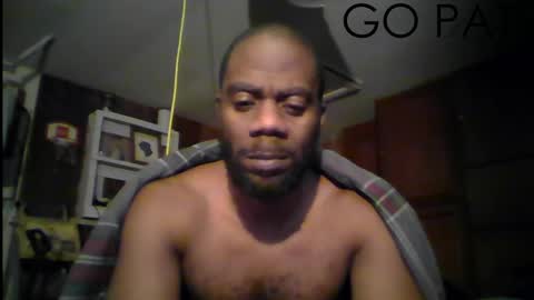 tinycock_1979 online show from December 11, 7:09 am