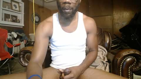 tinycock_1979 online show from October 9, 11:08 am