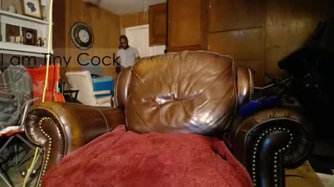 tinycock_1979 online show from November 29, 3:37 pm