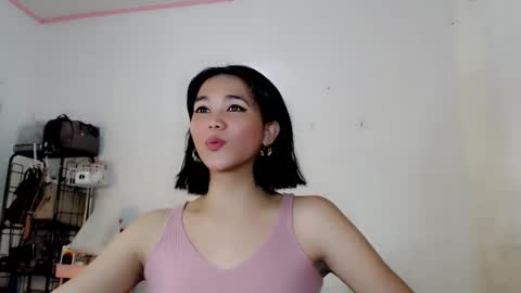 Make me Happy online show from December 6, 6:04 am