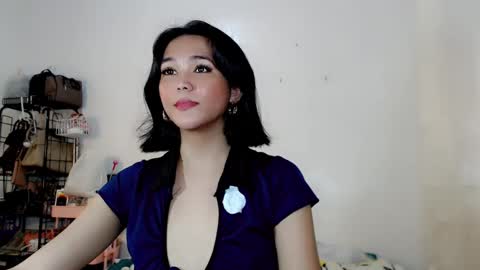 Make me Happy online show from December 22, 8:16 am