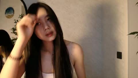 Snapshot of tinykawaii chatting on April 5, 1:36 am Tina extra tips in PVT online show from April 5, 1:36 am