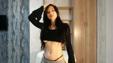 Snapshot of tinykawaii chatting on May 2, 3:11 am Tina extra tips in PVT online show from May 2, 3:11 am