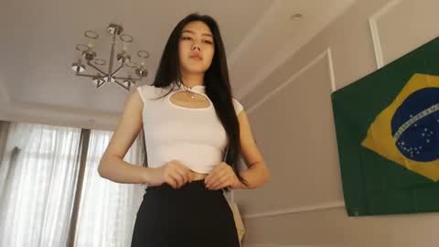 Snapshot of tinykawaii chatting on June 18, 2:34 am Tina extra tips in PVT online show from June 18, 2:34 am