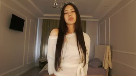 Snapshot of tinykawaii chatting on July 5, 4:19 am Tina extra tips in PVT online show from July 5, 4:19 am