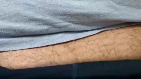 tinypecker6 online show from November 4, 7:46 pm