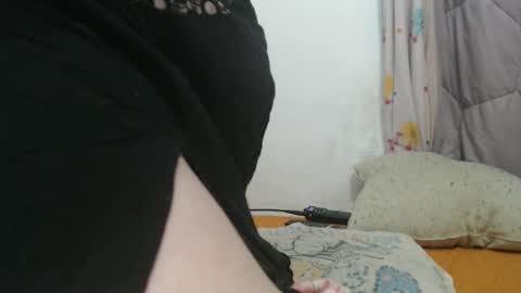 tinyslut66 online show from September 22, 9:44 am