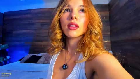 Snapshot of tinyw0nder chatting on September 26, 9:52 pm Instagram tinyw0nder online show from September 26, 9:52 pm