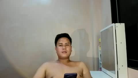 Snapshot of tipsybutter chatting on April 16, 5:14 pm tipsybutter online show from April 16, 5:14 pm