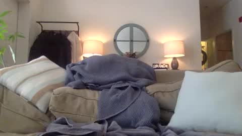 Snapshot of tiptop1088 chatting on March 6, 6:16 pm tiptop1088 online show from March 6, 6:16 pm