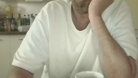 Snapshot of tiptosuckme chatting on July 28, 8:32 am Tip online show from July 28, 8:32 am