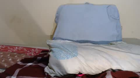 Amore online show from April 19, 8:00 pm