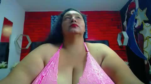 Snapshot of tistmature chatting on December 4, 1:09 pm TISTMATURE online show from December 4, 1:09 pm