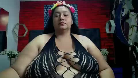 Snapshot of tistmature chatting on February 26, 5:17 pm TISTMATURE online show from February 26, 5:17 pm