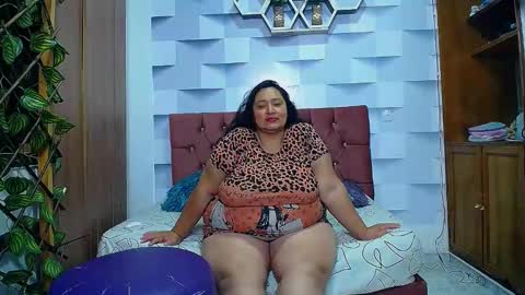 Snapshot of tistmature chatting on September 15, 1:55 pm TISTMATURE online show from September 15, 1:55 pm