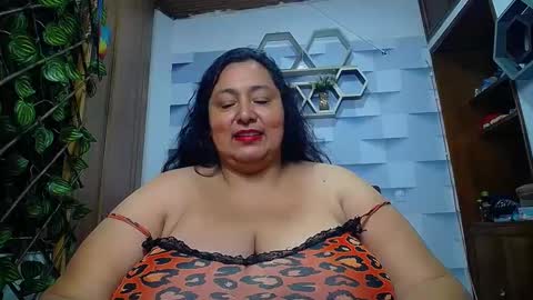 Snapshot of tistmature chatting on September 20, 1:23 pm TISTMATURE online show from September 20, 1:23 pm