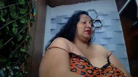 Snapshot of tistmature chatting on October 4, 1:42 pm TISTMATURE online show from October 4, 1:42 pm