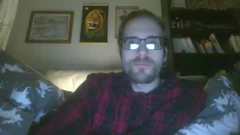 titlovercums online show from February 3, 3:37 am