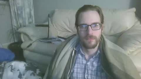 titlovercums online show from February 9, 11:03 am