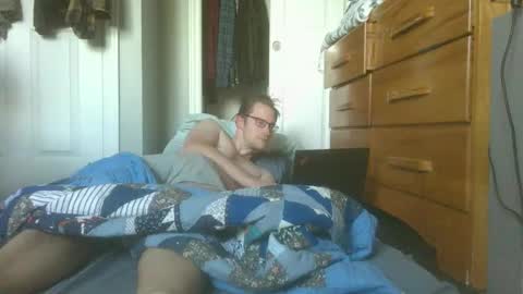 titlovercums online show from June 4, 11:38 am