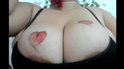 LILI  online show from February 14, 1:29 pm