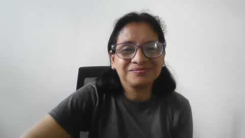 Ester online show from October 11, 3:54 pm