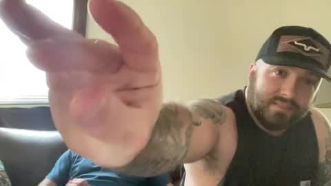 Snapshot of tj_dustin chatting on June 25, 11:20 pm TJ and Dustin online show from June 25, 11:20 pm