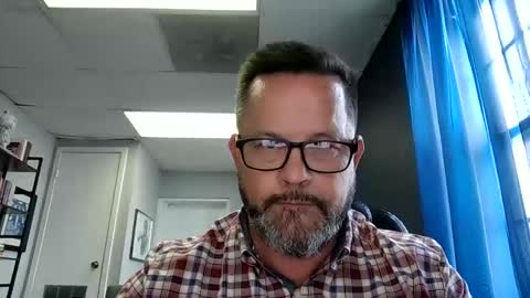 tjhawk86 online show from December 16, 8:36 pm