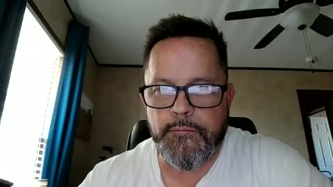 tjhawk86 online show from December 17, 8:04 pm