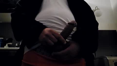 Snapshot of tjinka chatting on November 15, 11:21 pm tjinka online show from November 15, 11:21 pm