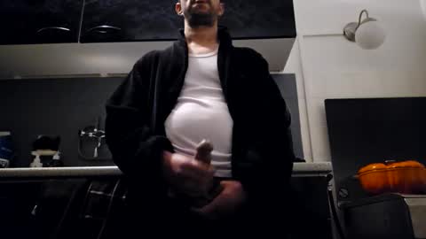 Snapshot of tjinka chatting on November 16, 10:04 pm tjinka online show from November 16, 10:04 pm