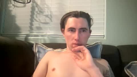 tlayne410 online show from November 30, 8:07 am