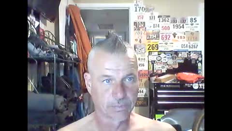 tx46m online show from April 10, 11:09 pm