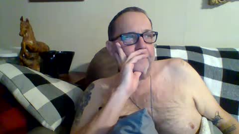 Vols online show from February 25, 1:30 am