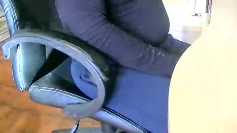 Tobiko online show from November 27, 1:13 pm