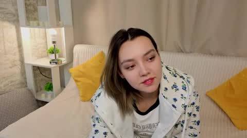 Lin online show from April 4, 5:27 am