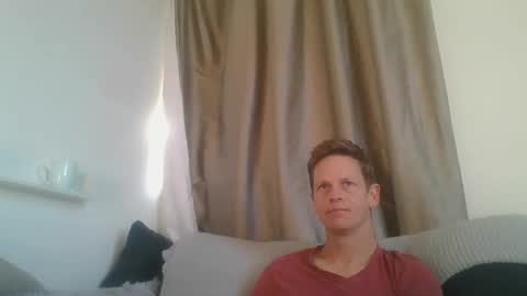 Kiwiboy online show from October 11, 8:40 pm