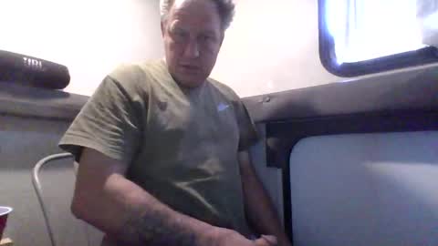toddbrad43 online show from May 17, 7:21 pm