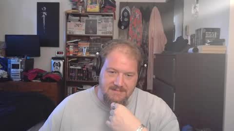 Toede online show from May 5, 4:37 pm