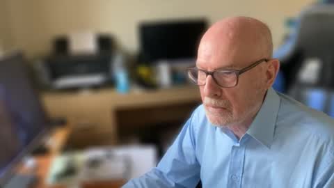 Snapshot of togbear chatting on February 26, 4:35 pm Togbear online show from February 26, 4:35 pm