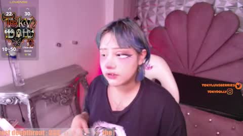 toky         online show from October 24, 8:27 pm