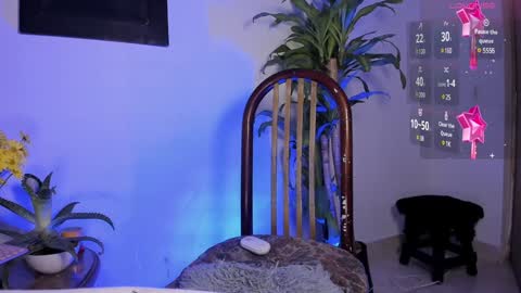 Snapshot of tokyo_girls chatting on December 9, 11:56 pm Tokyo online show from December 9, 11:56 pm