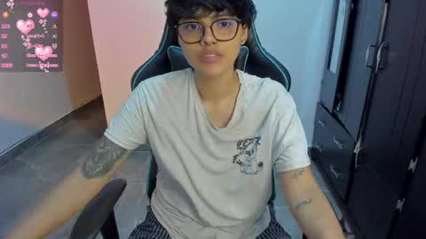 Snapshot of tokyo_uwu chatting on January 27, 6:09 am sofi 3 online show from January 27, 6:09 am