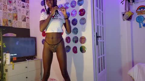 Snapshot of tokyo_wld chatting on January 16, 9:40 pm Athena Fantasy online show from January 16, 9:40 pm