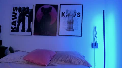 Tokyo  online show from April 18, 2:37 am